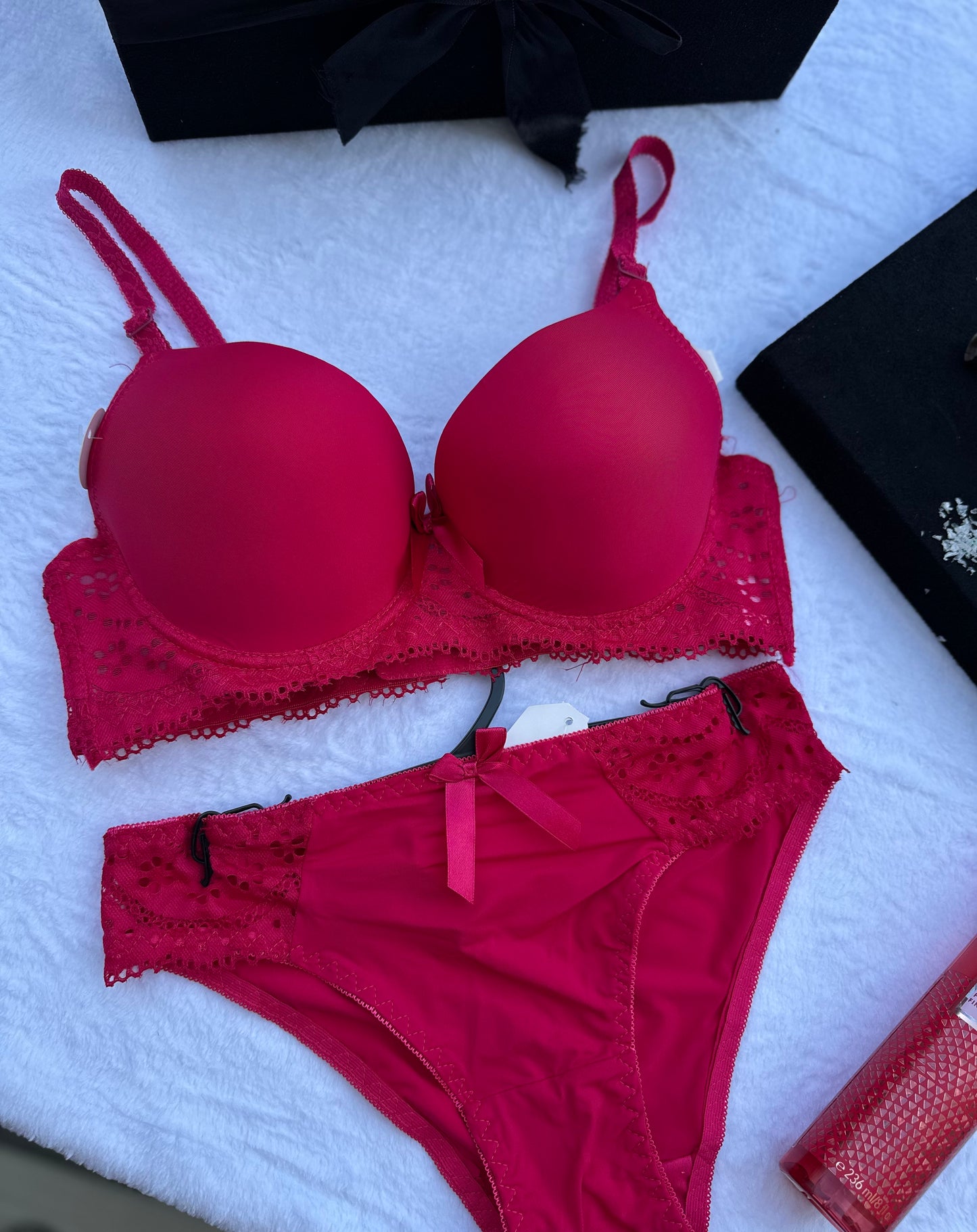 Graceful Palette Bra Set