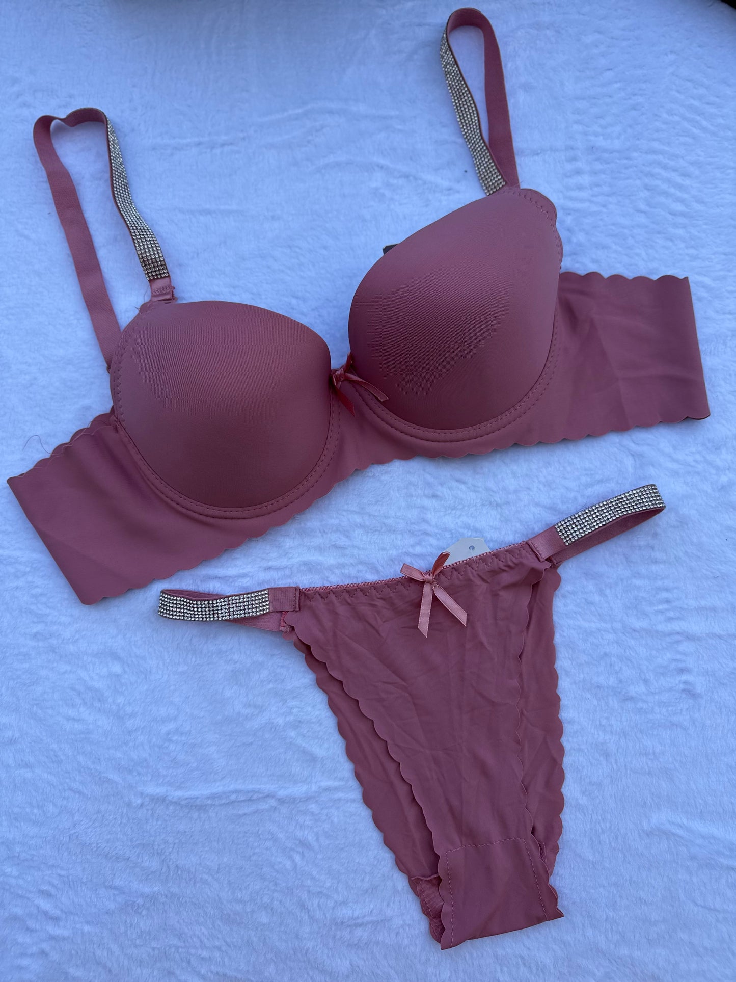 Graceful Palette Bra Set