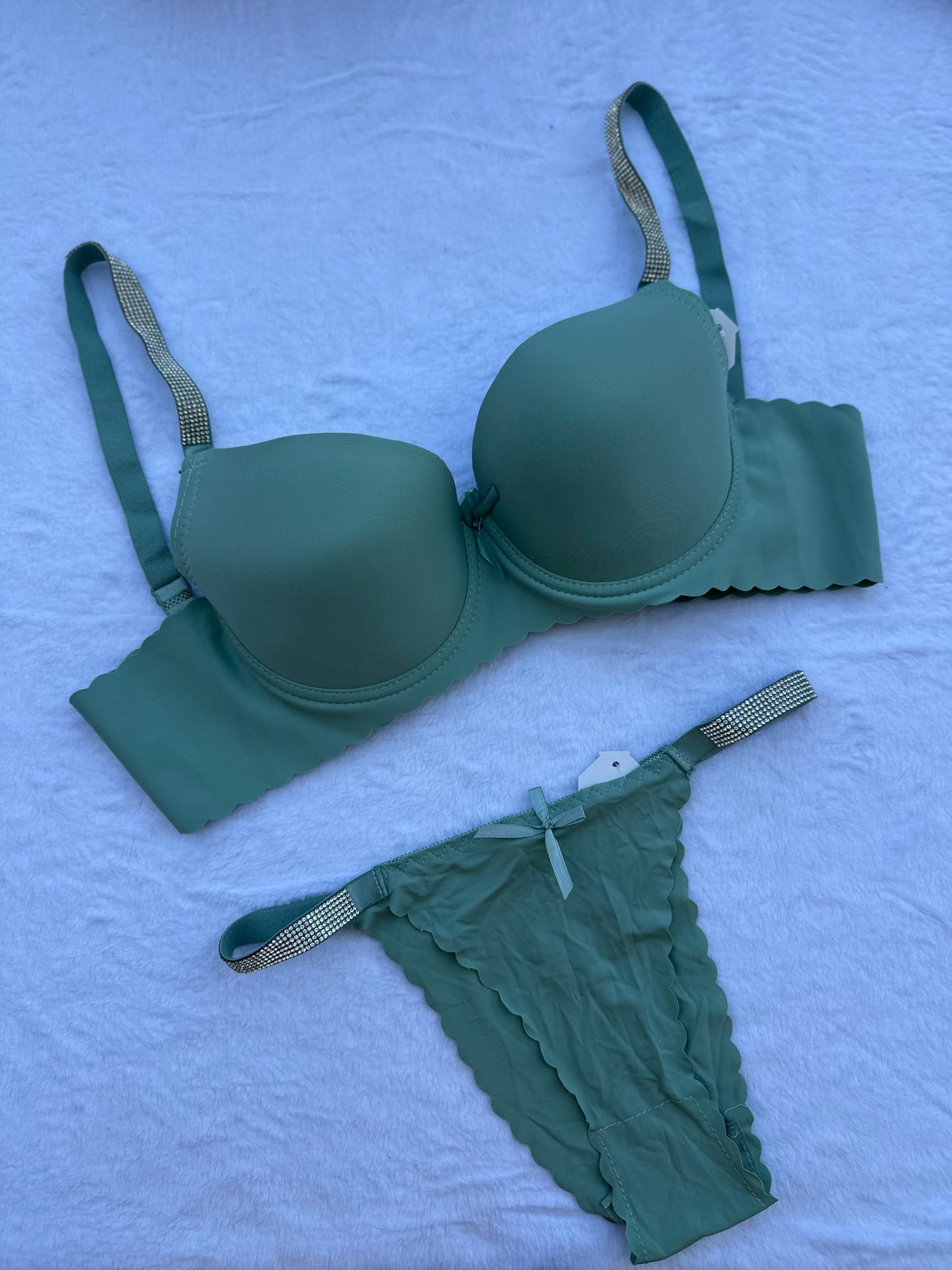 Graceful Palette Bra Set