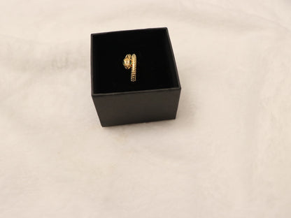Snake Embarace Ring | Gold